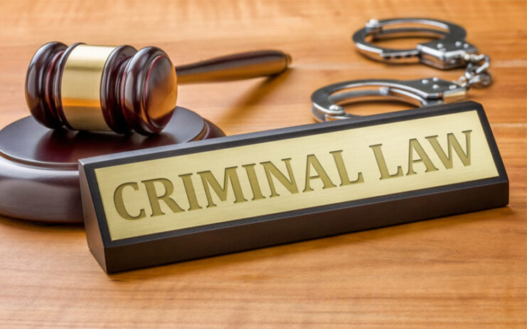 Choose a Lawyer Who's Knowledgeable About Criminal Law